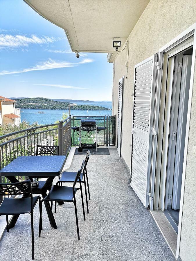 Villa Panorama Seget Traù Esterno foto