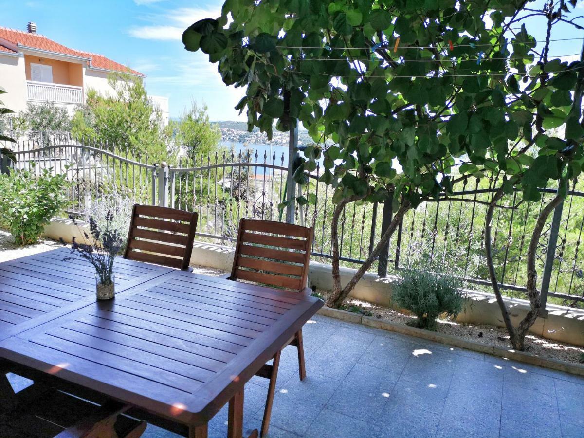 Villa Panorama Seget Traù Esterno foto