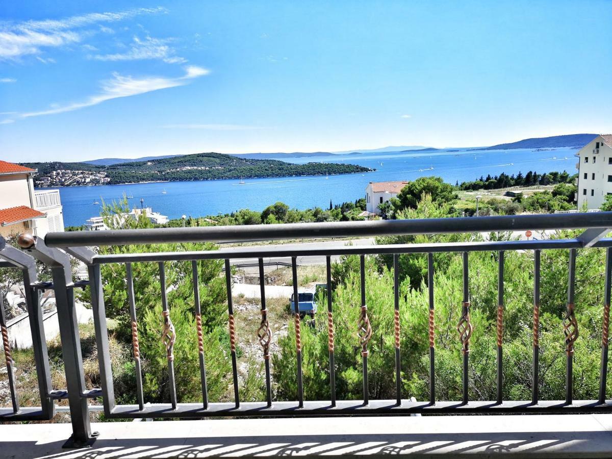 Villa Panorama Seget Traù Esterno foto